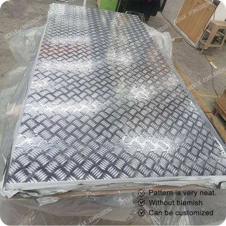 Why Aluminium Checker Plate is Perfect for Vehicle Protection and Customiztions cover picture