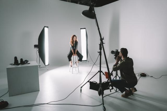 5 Key Reasons to Opt for a Photo Studio Rental for Your Upcoming Shoot cover picture
