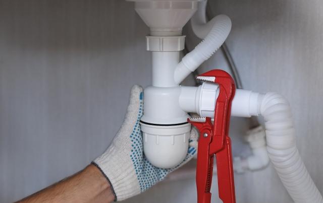 Essential Plumbing Services: What Every Homeowner Should Know cover picture