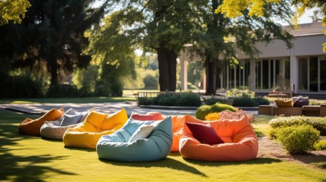 10 Ideas to Enhance Your Outdoor Living Area cover picture