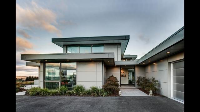 Modern Steel Prefabricated Homes: The Future of Residential Living and Vacation Escapes cover picture