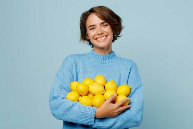 Top 7 Super Foods For A Healthy & Energetic Winter Season cover picture