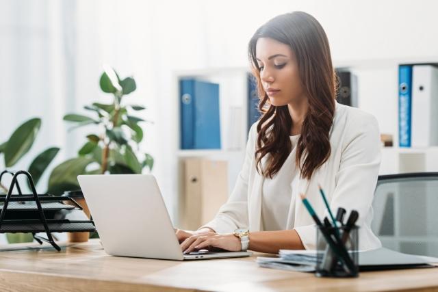 How to Find Cheap Electricity Plans For Your Home cover picture