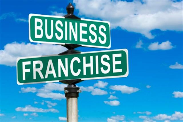 10 Surprising Advantages of Being an Entrepreneur in the Franchising World cover picture