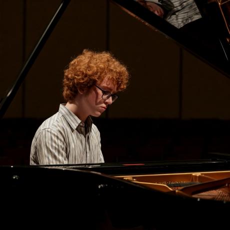 Discover the Best Piano Lessons in Edmonton at Volo Academy of Music cover picture