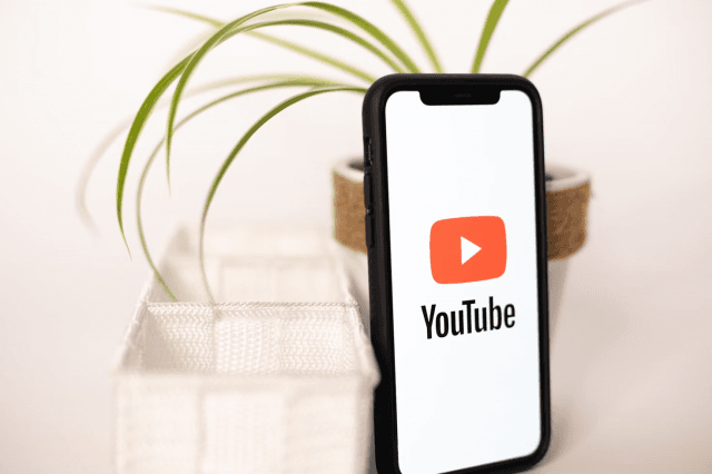 Legal Help for Influencer Contracts cover picture