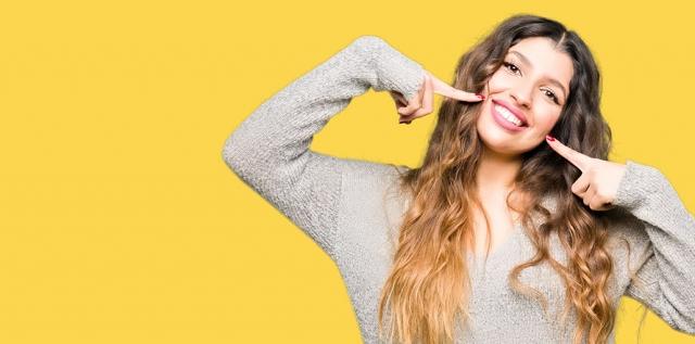 3 Options for Whitening Your Teeth cover picture