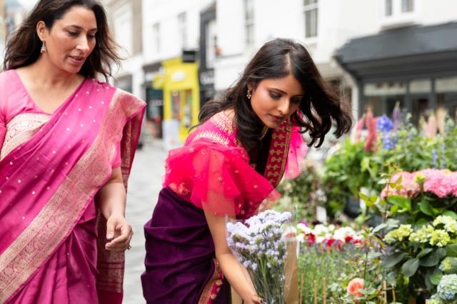 Why You Should Select Georgette Sarees for Parties? cover picture