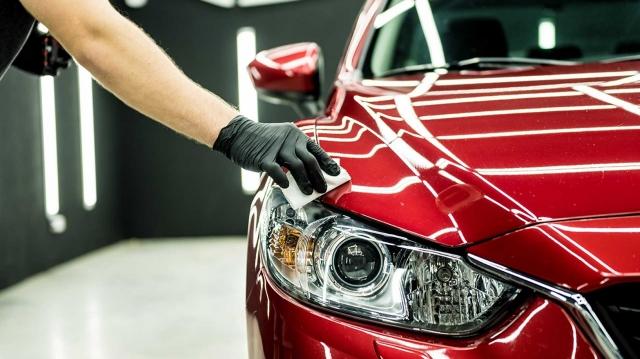 15 Myths About Ceramic Wax to Protect Your Car’s Paint cover picture