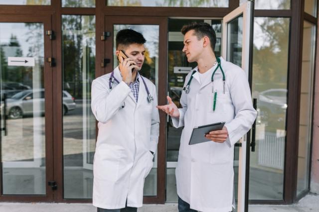 Scenarios Where You'll Need To Go To the Urgent Care Clinic cover picture