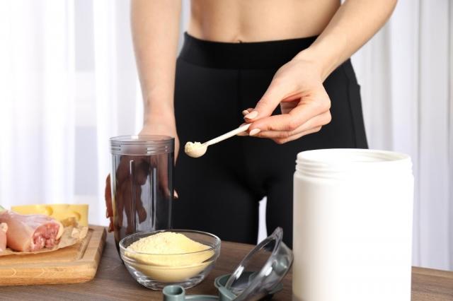 Delicious Protein Powder Recipes with Vegan Alternatives cover picture