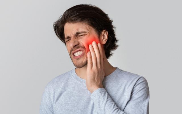 Recognizing a Dental Emergency: Signs You Shouldn’t Ignore cover picture