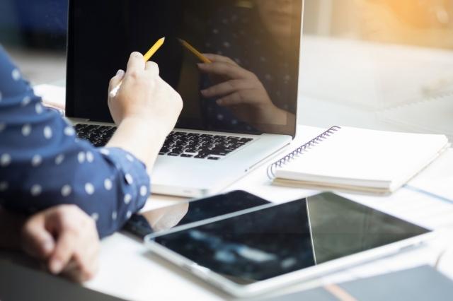 Microsoft MS-102 Practice Test Dumps: Your Path to Passing the Exam cover picture