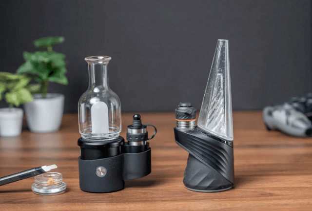 Choosing The Perfect Dab Rig: Materials, Design, And Functionality Explained cover picture