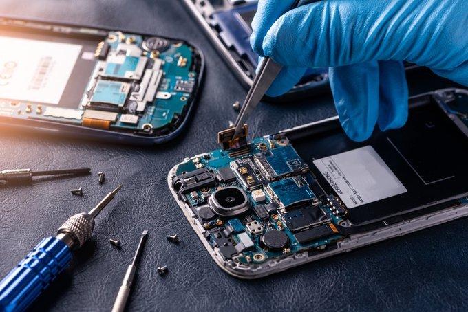 - Everything Mobile Limited's cover picture