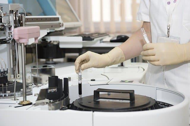 What is the contribution of technology in Healthcare? cover picture
