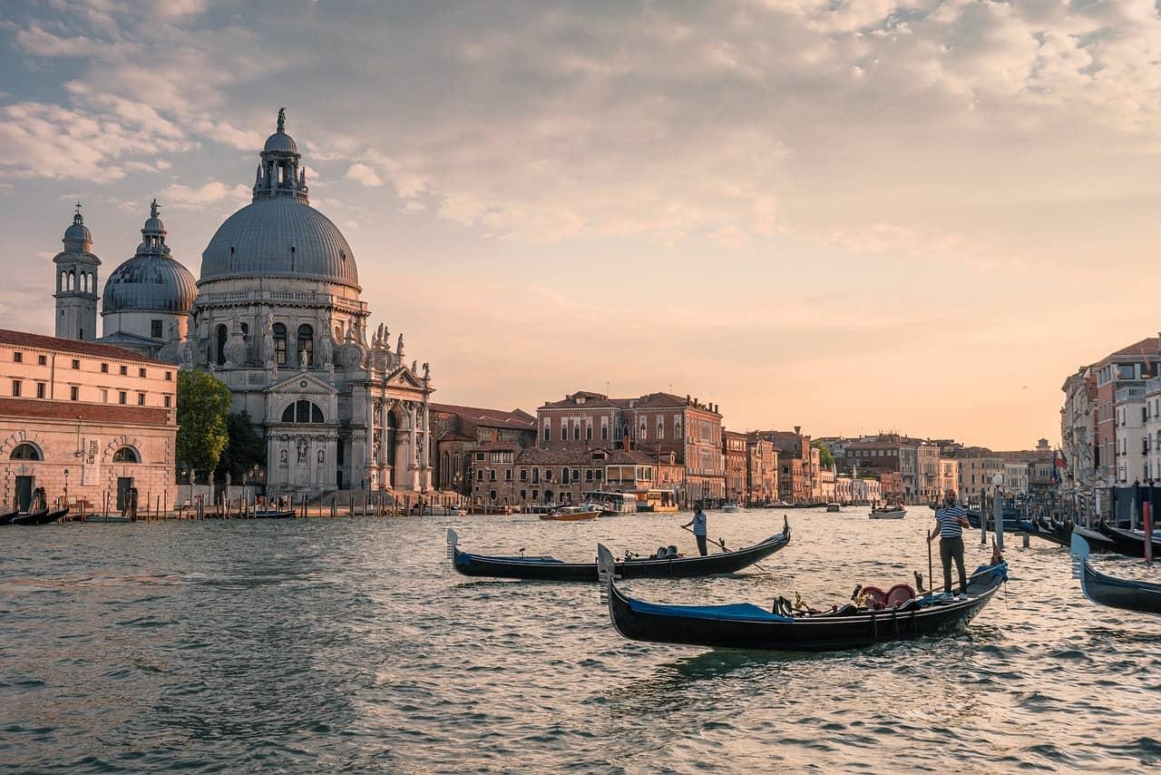 Traveling to europe, the dream destination cover picture