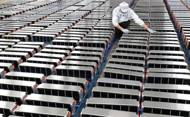 Key Steps for Setting Up a Graphene Battery Manufacturing Plant: Detailed Project Report