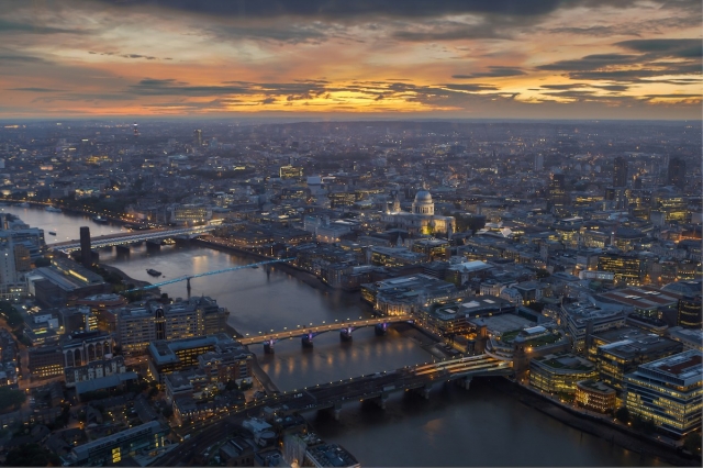 How commercial property management services act for commercial landlords