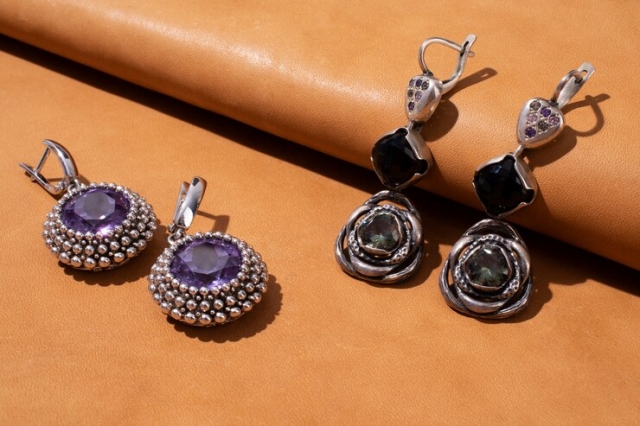 Are Custom Designs Available from Thai Silver Earring Manufacturers?
