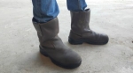 Top Benefits of Wearing Pull-On Boots for Outdoor Work