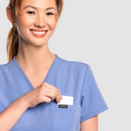 Easure Scrubs: Redefining Comfort and Style for Women in Healthcare