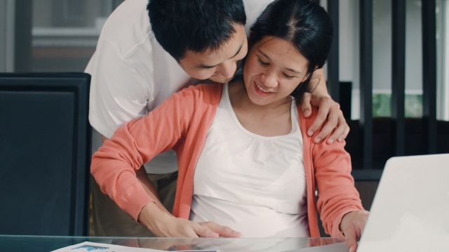 How Pregnancy Insurance Can Affect Your Delivery Choices (Natural vs. C-Section)
