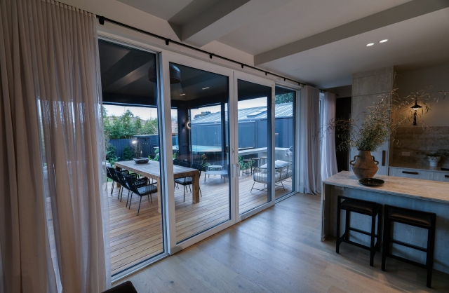 Why Are Aluminium Stacking Doors Recommended Over Others?