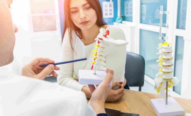 Your Guide to Finding the Best Spine Specialists in Ghaziabad for Effective Treatment
