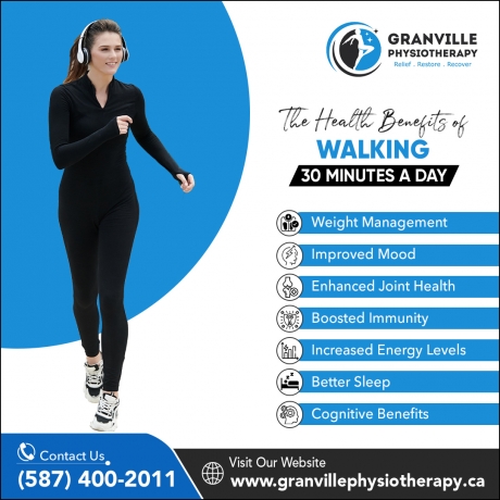 What do Edmonton physiotherapists customize treatment plans for each patient?
