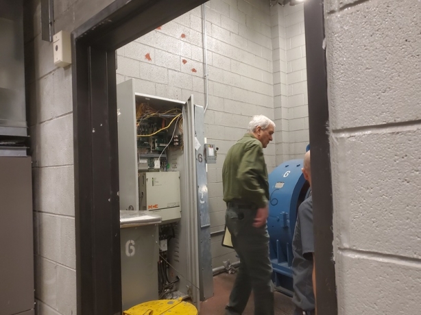 The First Elevator: Who Invented It and How It Worked