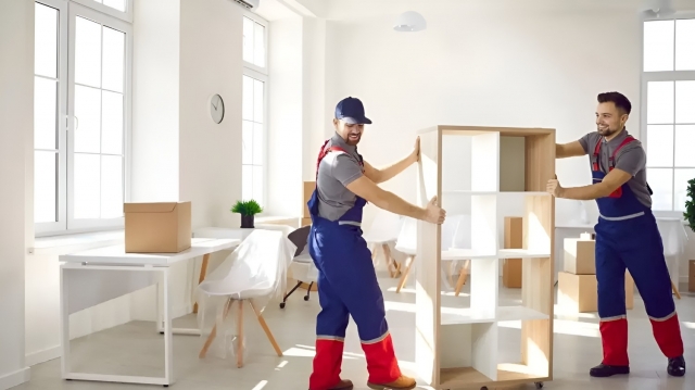 5 Myths About Commercial Movers That Could Delay Your Business Relocation!