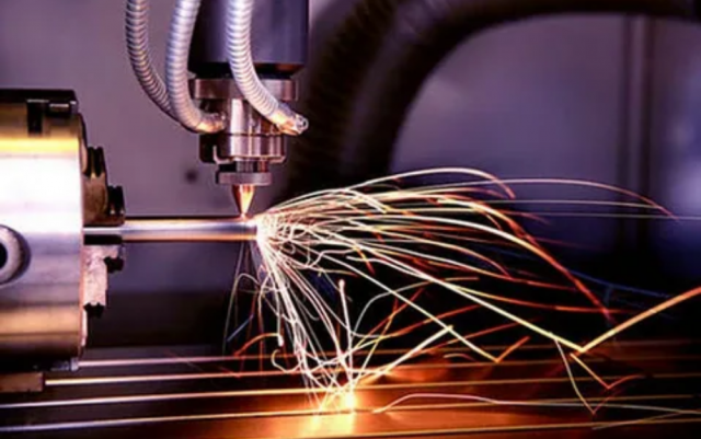 How Does Metal Work in Dubai Contribute to Modern Architecture?