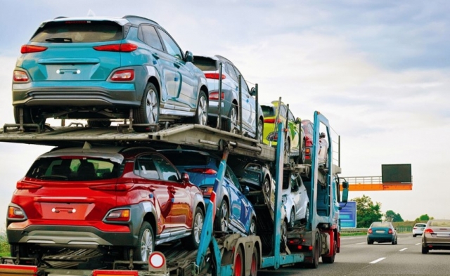 The Ultimate Guide to Hassle-Free Vehicle Shipping