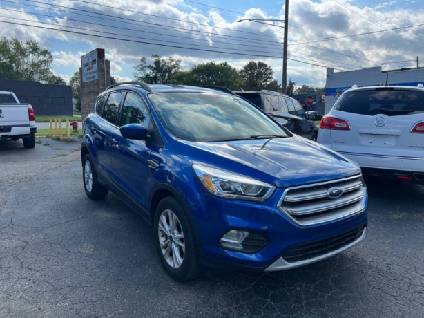 The Pros and Cons of Buying a Certified Pre-Owned SUV in Dearborn Heights
