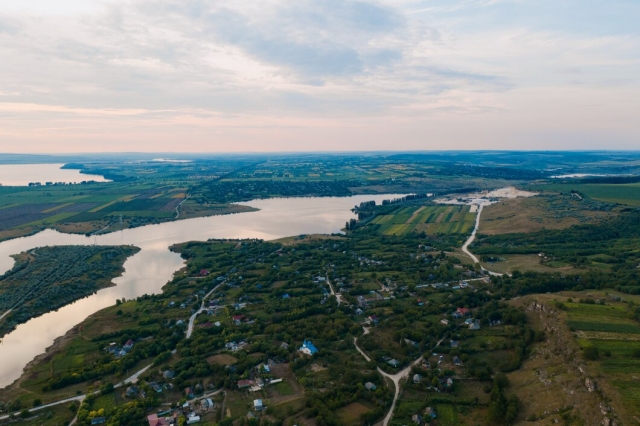 When Is the Best Time to Book Campgrounds in the Finger Lakes Region?