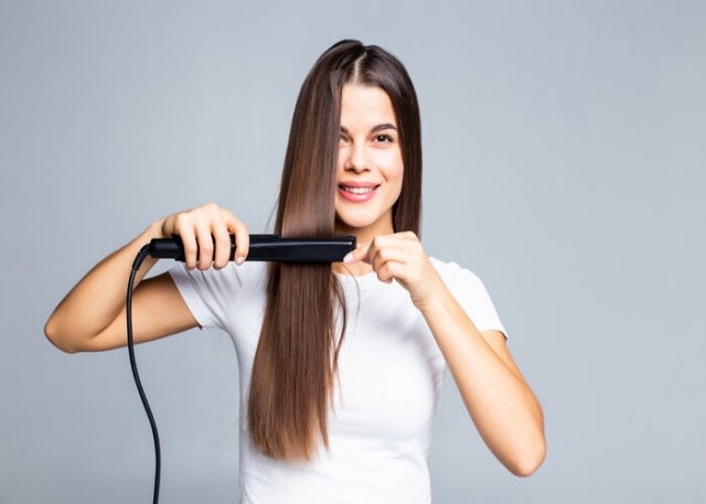 Keratin Hair Straightening Treatment the Complete Manual for Smooth, Silky Hair 