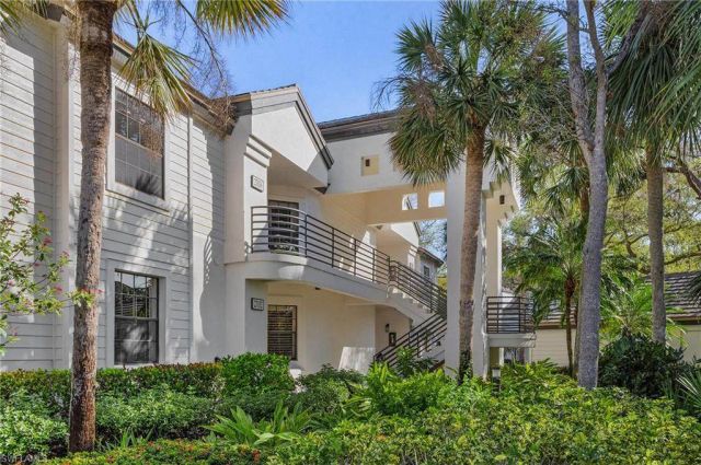 Custom-Built Homes vs. Builder-Spec Homes: Which is Better for Bonita Springs Buyers?