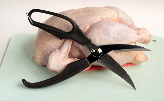 What are the best Kitchen Shears for Cutting Chicken?