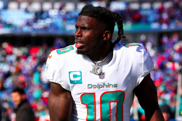 Tyreek Hill Says He Will Retire From NFL After Miami Dolphins Contract ...