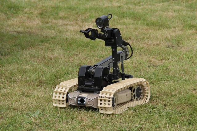 Bomb Disposal Robot Market is adopting Explosive Detection and CBRN technologies