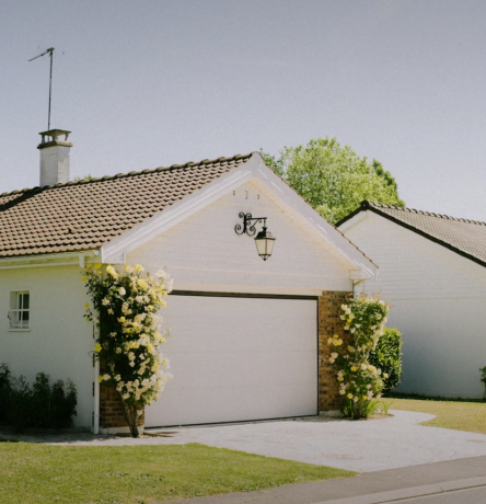 Why Communication is Key in the Conveyancing Process: Tips for Buyers and Sellers Processing