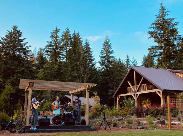 What Makes Forest Wedding Venues Oregon Special?