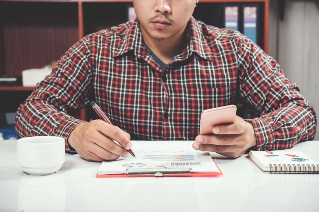 Gold Loan EMI Calculator Guide: Tips to Lower Your Interest Payments