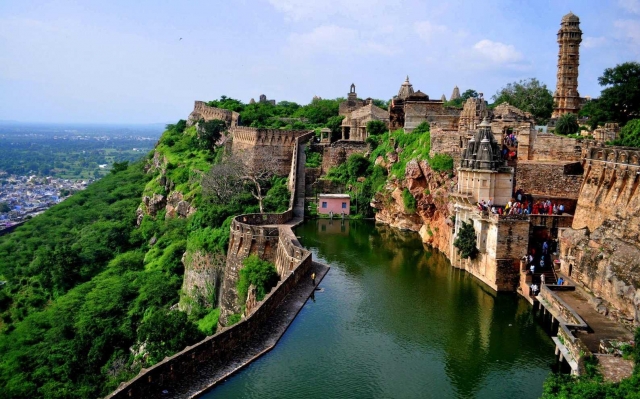 What Makes Udaipur & Chittorgarh the Ultimate Heritage Getaway?