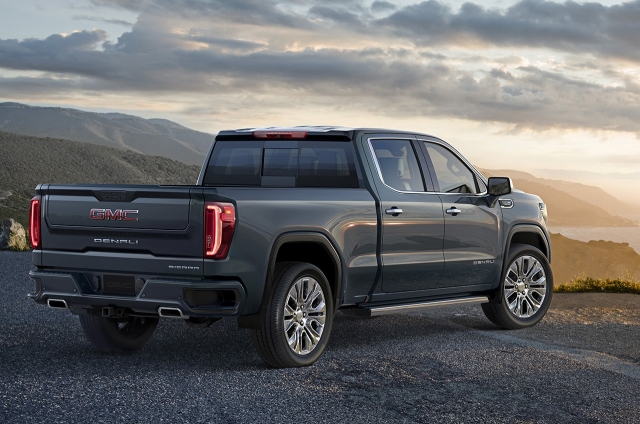 Seven Options for Your Farm & Ranch Truck Bed from J&I Manufacturing
