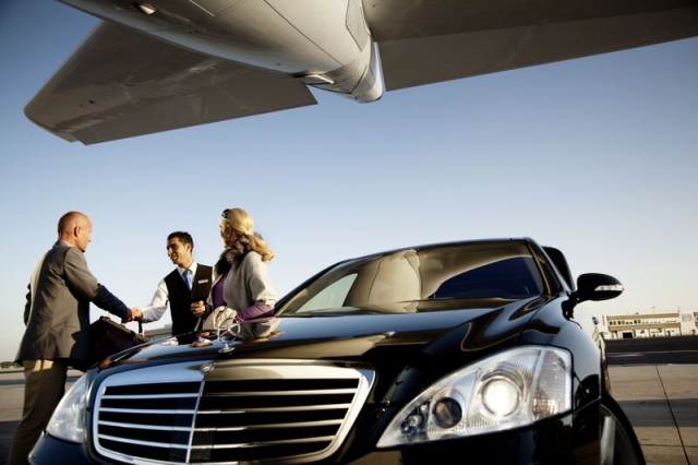 Stress-Free JFK Travel: Why Choose a CT Limo IQ Transportation?