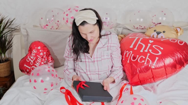Last-Minute Valentine’s Day Gift Ideas That Still Feel Thoughtful