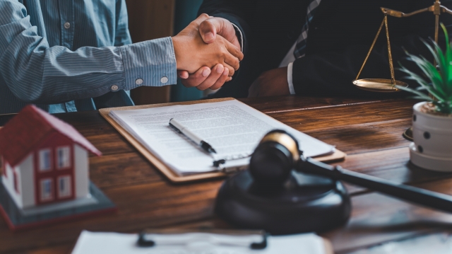 Core Skills and Expertise of Dedicated Legal Assistants