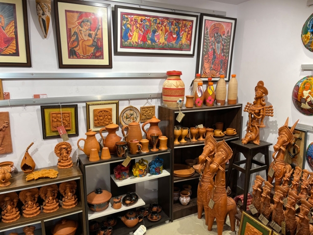 From Clay to Keepsakes: Discovering the Magic of Terracotta Handicrafts